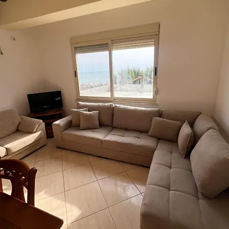 Sasso Bianco Apartment's * Durrës
