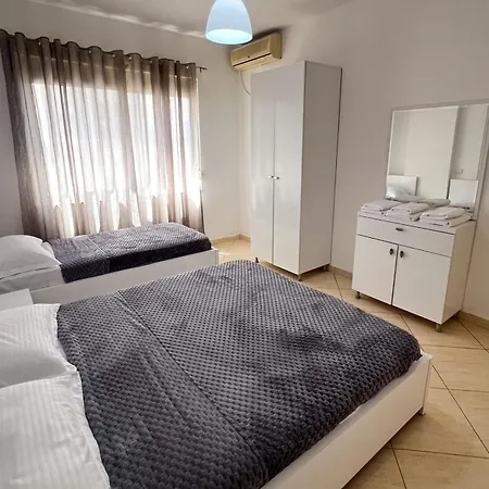 Sasso Bianco Apartment's * Durrës