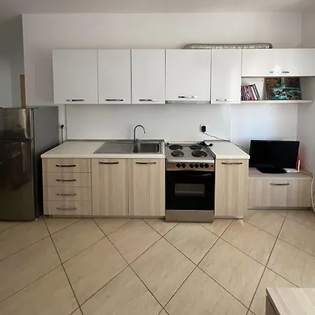 Sasso Bianco Apartment's Durrës