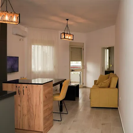 Sasso Bianco Apartment's Durrës